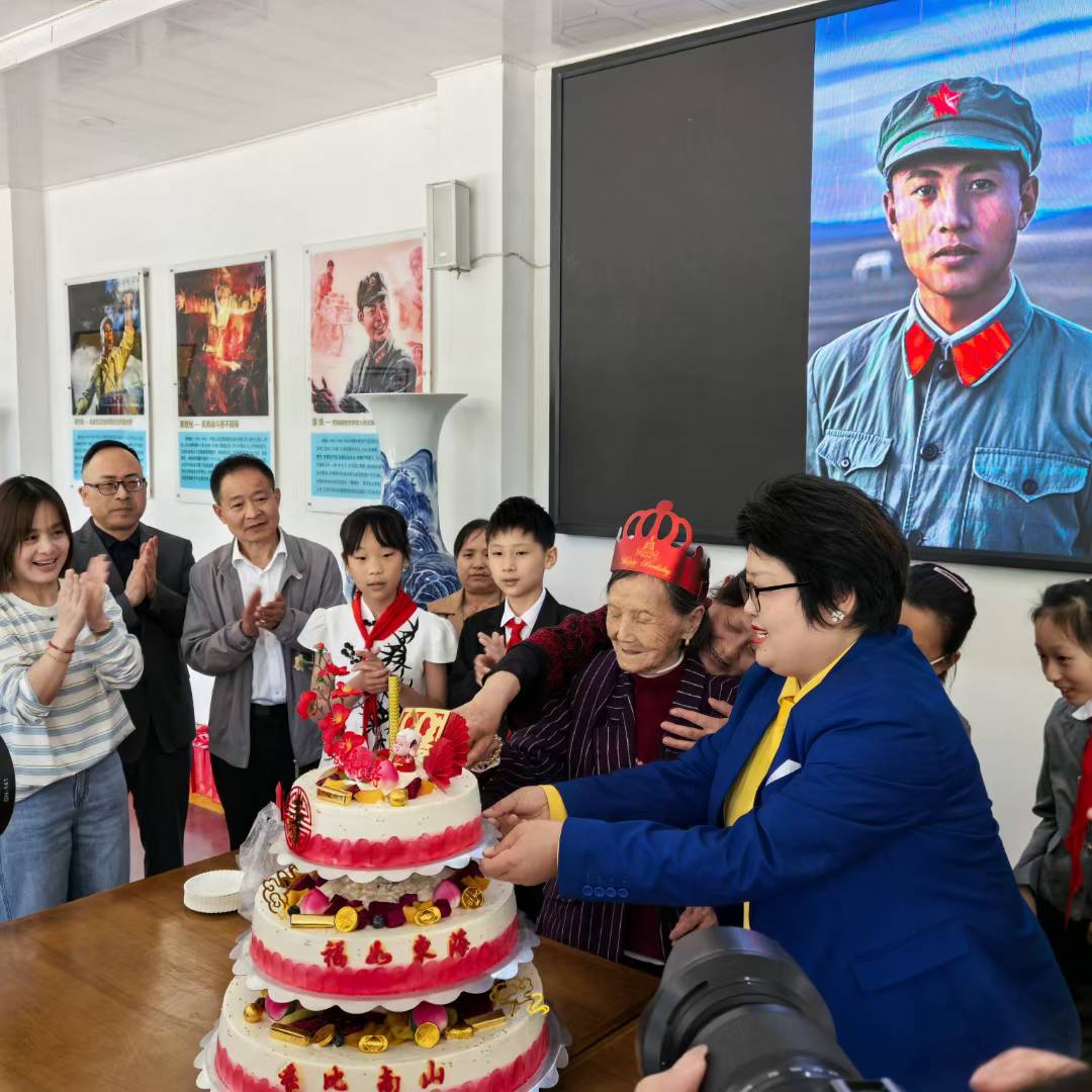 杭州亞運(yùn)會官方靈芝產(chǎn)品供應(yīng)商|杭州亞運(yùn)會官方供應(yīng)商|中國靈芝十大品牌|仙客來靈芝|仙客來靈芝破壁孢子粉|仙客來孢子油|仙客來靈芝飲片|仙客來破壁孢子粉|靈芝孢子油|孢子粉|靈芝破壁孢子粉|靈芝|中華老字號