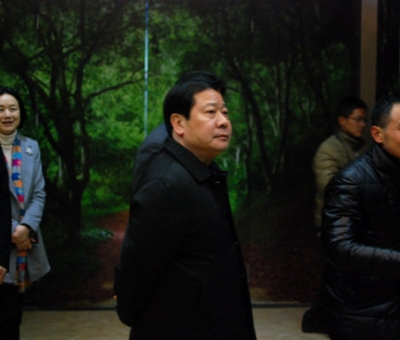 九江市縣域經(jīng)濟(jì)發(fā)展升級(jí)巡回觀摩團(tuán)蒞臨仙客來(lái)公司視察指導(dǎo)